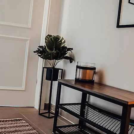 Apartment Fewostaeps- Moderne Unterkunft, Zentrumsnah Plauen