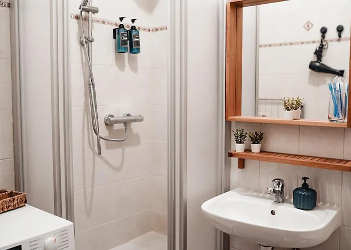 Fewostaeps- Moderne Unterkunft, Zentrumsnah Apartment *