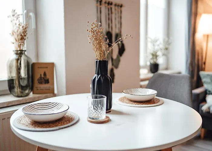 Fewostaeps- Moderne Unterkunft, Zentrumsnah Apartment *